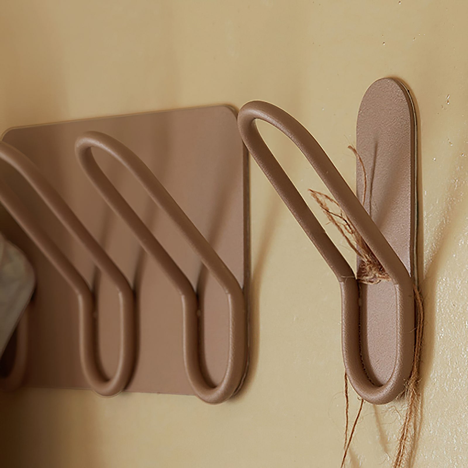 Slinga No-Drill Wall Hook - Main Image